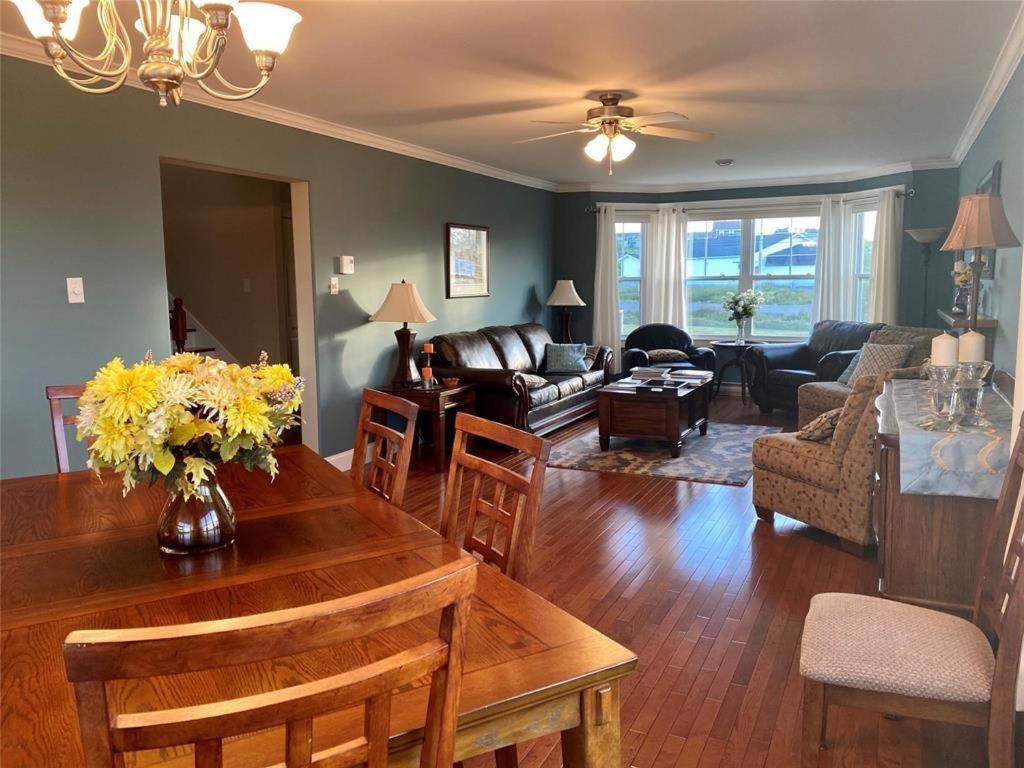 Lancaster Inn B&B Bonavista Bagian luar foto